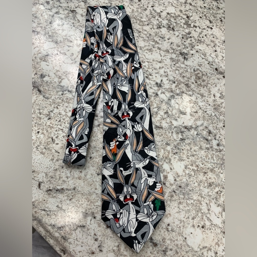 Vintage Looney Toons Bugs Bunny Theme Neck Tie EUC‎
